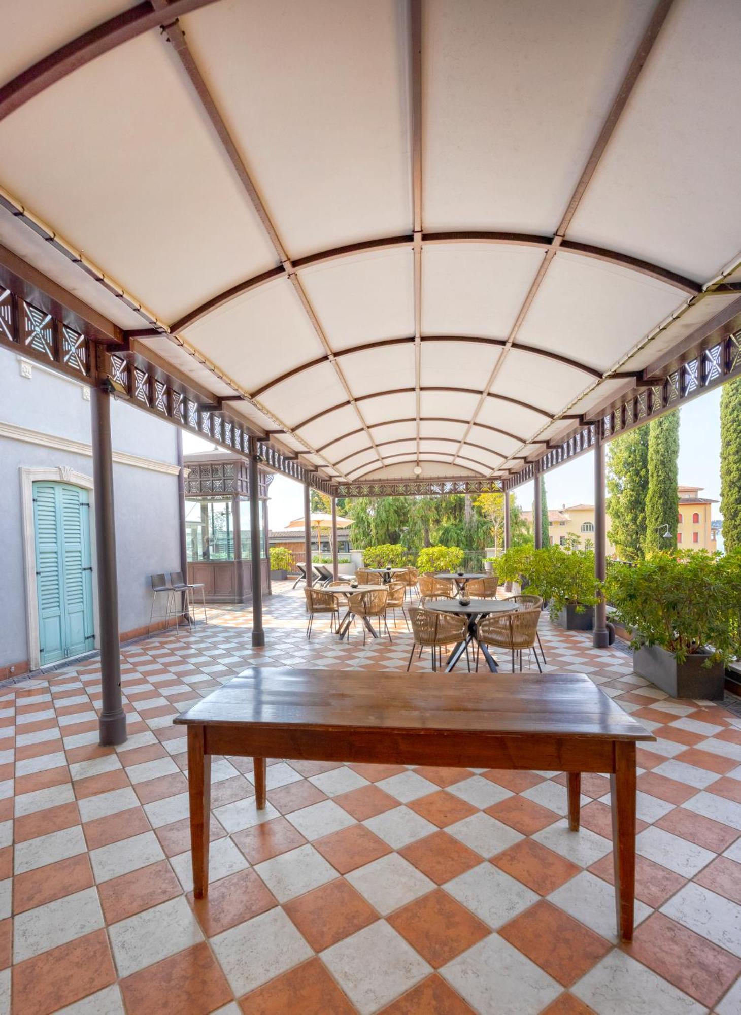 Gardone Palace Hotel Gardone Riviera Dış mekan fotoğraf
